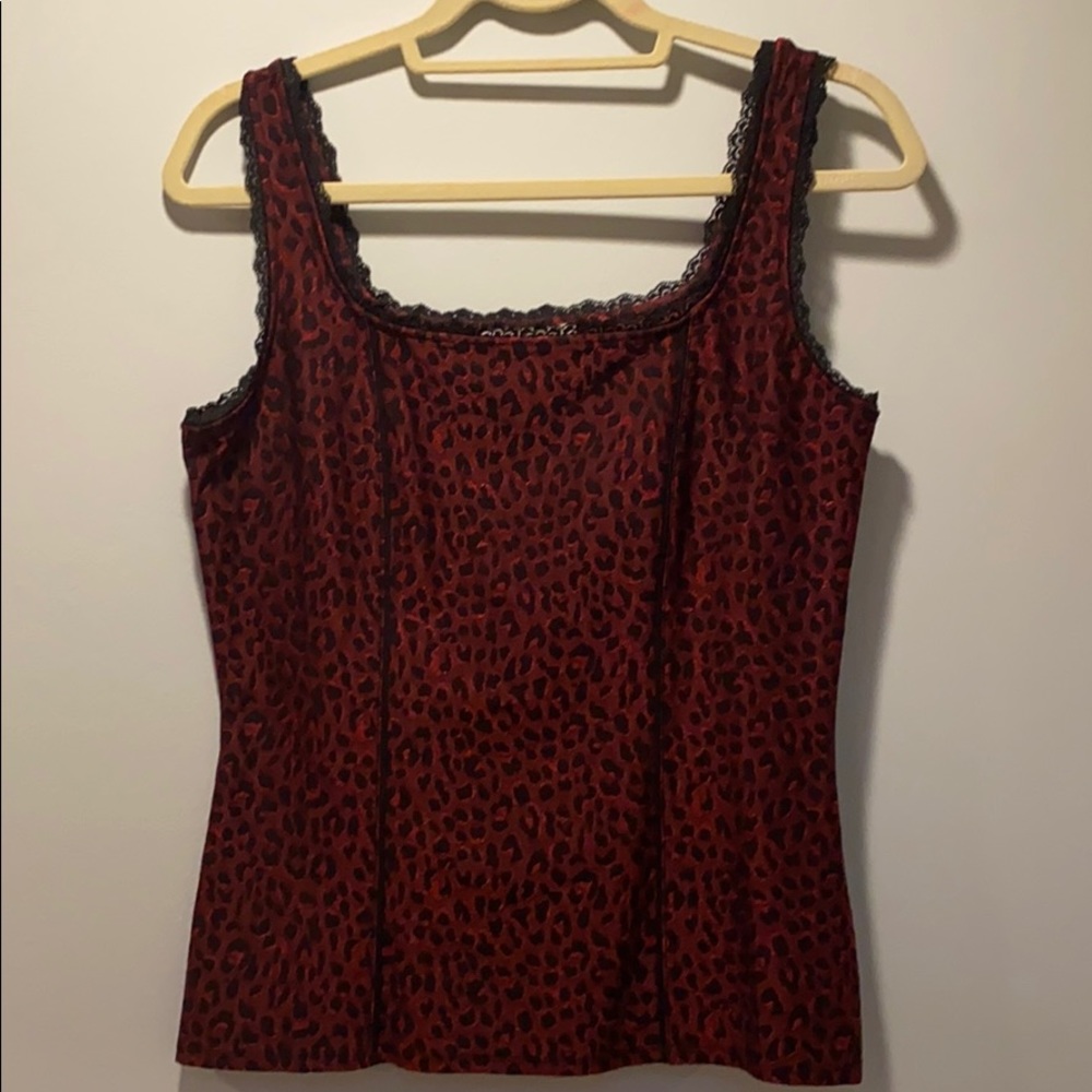 White House/Black Market Top